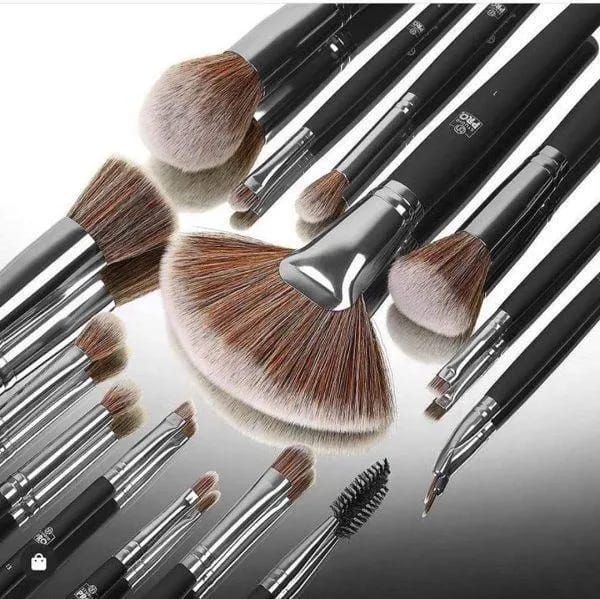 BH Studio Pro 13 Piece Makeup Brush Set - The Complete Professional Essential Kit | By Zelriya - Zelriya