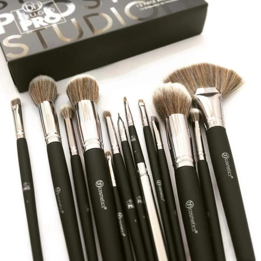 BH Studio Pro 13 Piece Makeup Brush Set - The Complete Professional Essential Kit | By Zelriya - Zelriya